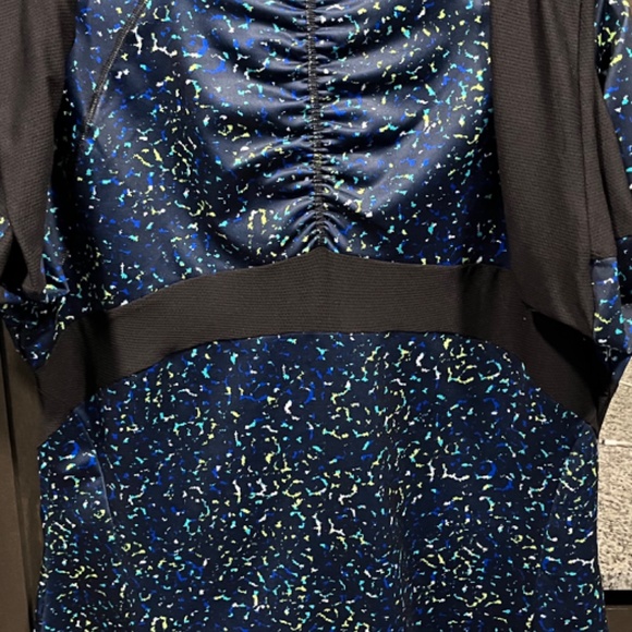 Woman’s FILA Sport Jacket Zipper front side, Size XL - Picture 10 of 14